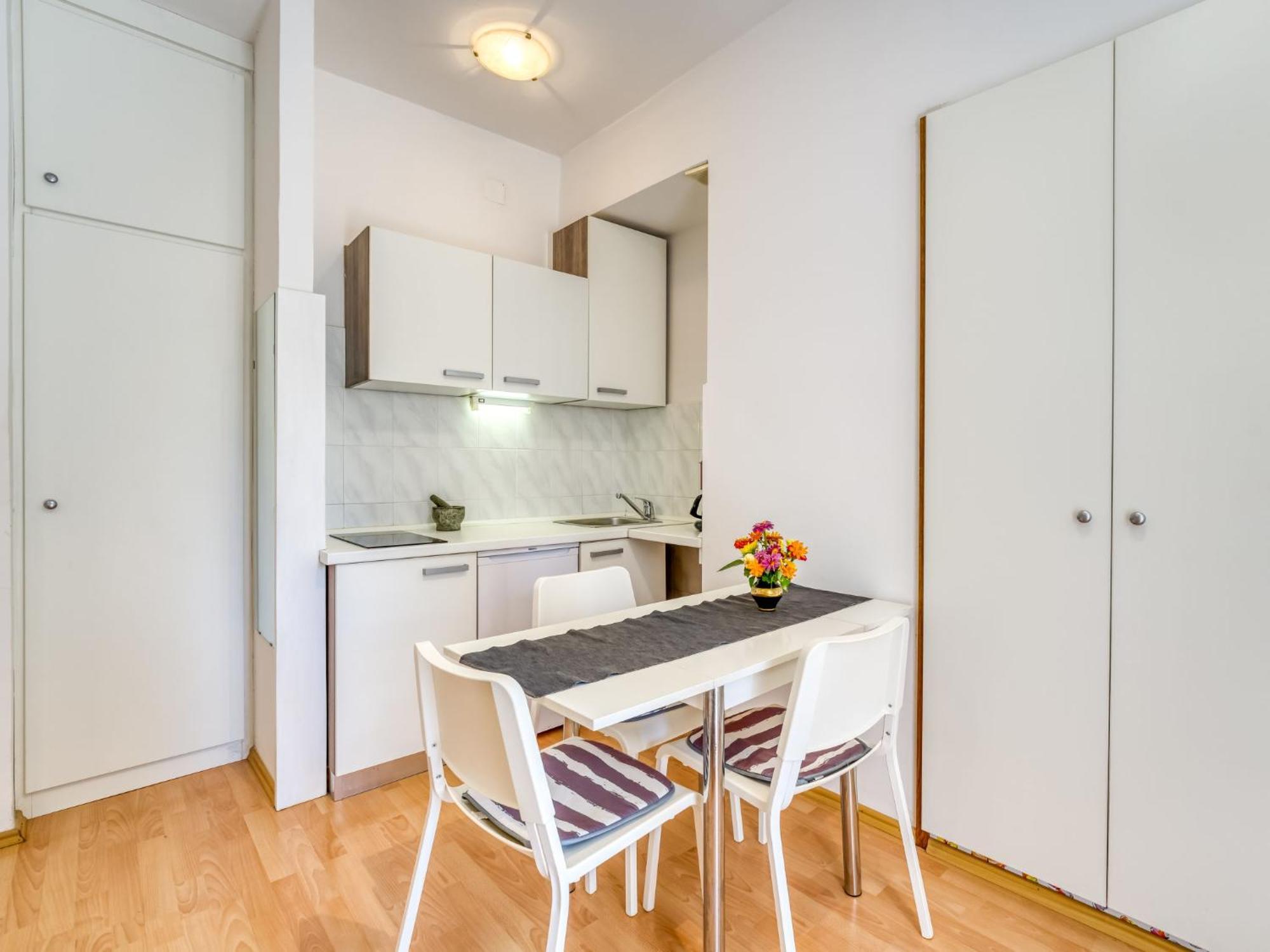 Apartment Emil By Interhome Lovran